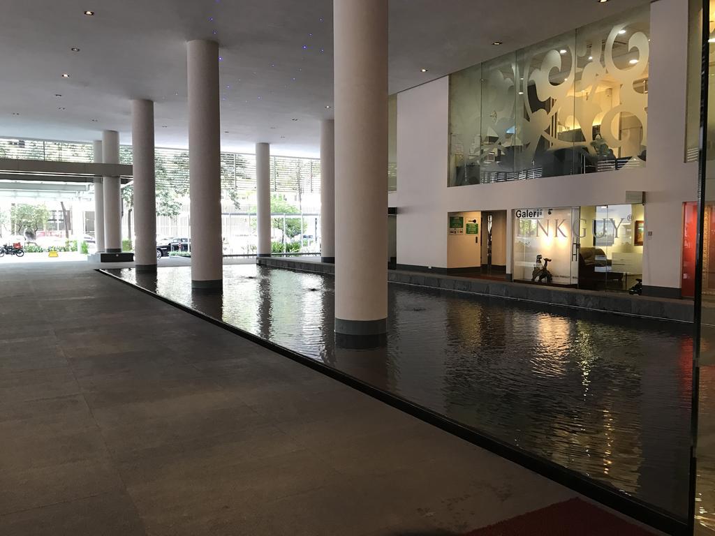 Soho Suites Klcc By 21 Century Travel クアラルンプール エクステリア 写真